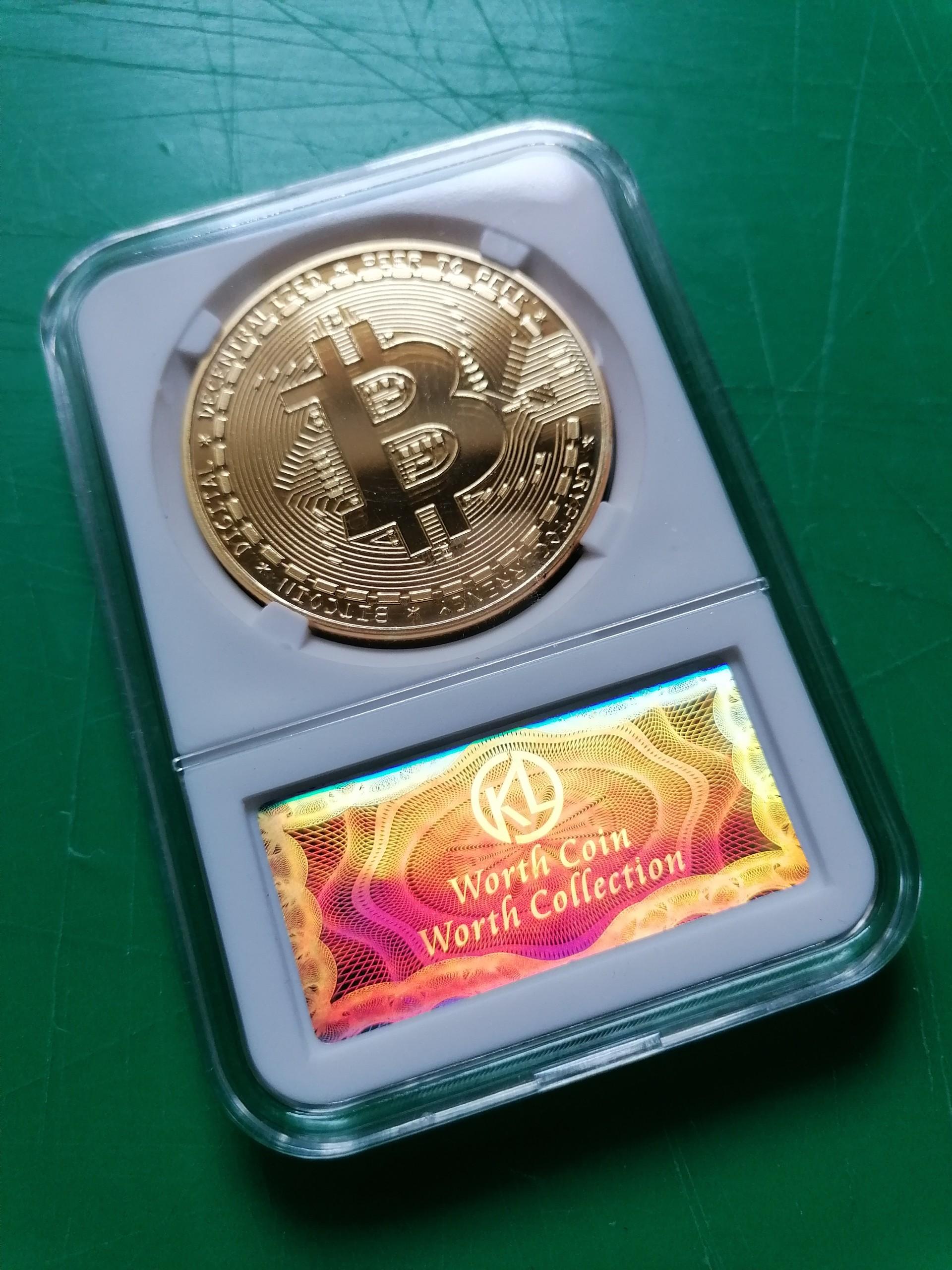 Bitcoino moneta (suvenyrinė) dėžutėje